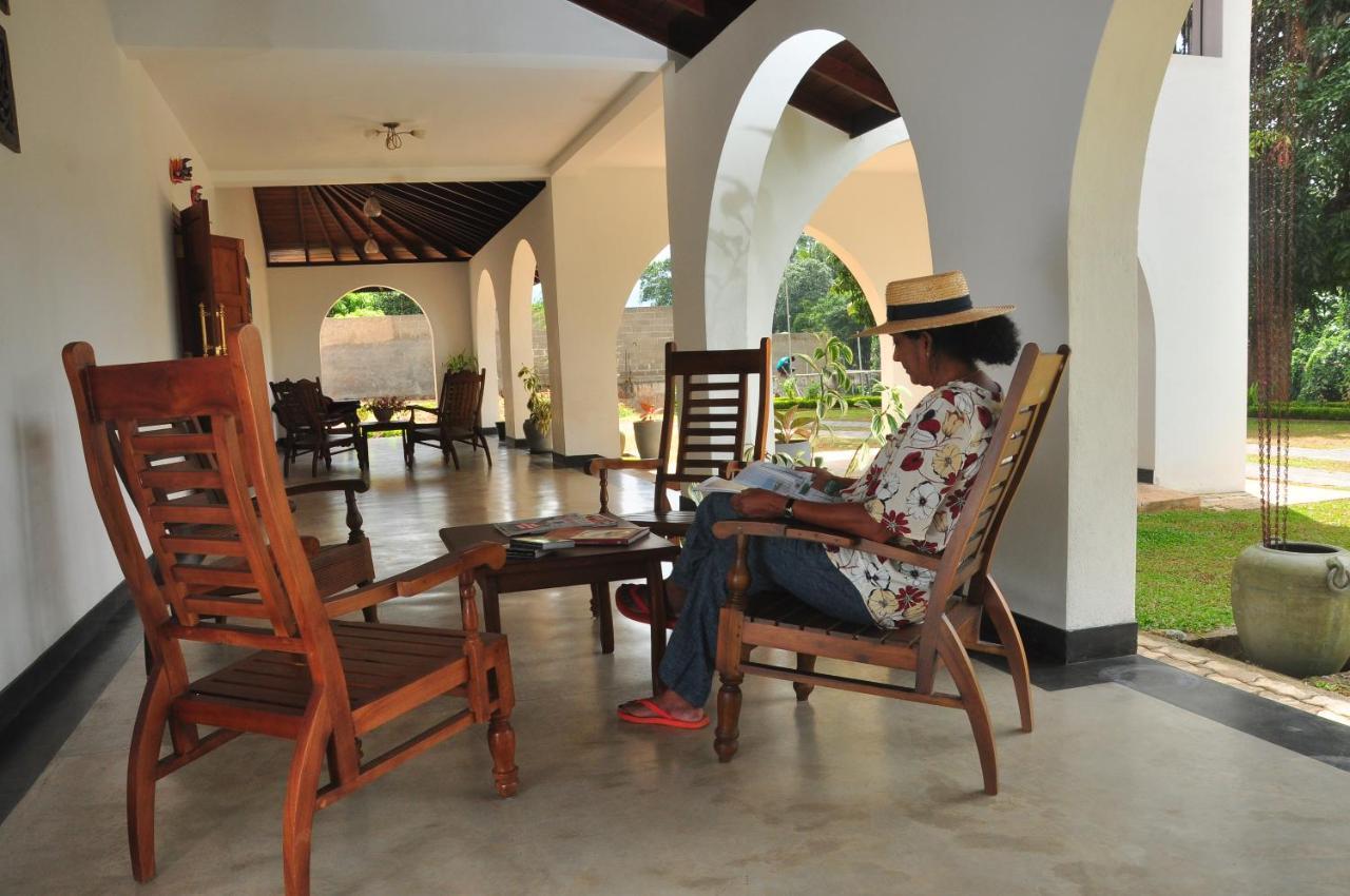 Villa Nilmalee Gampola Bagian luar foto
